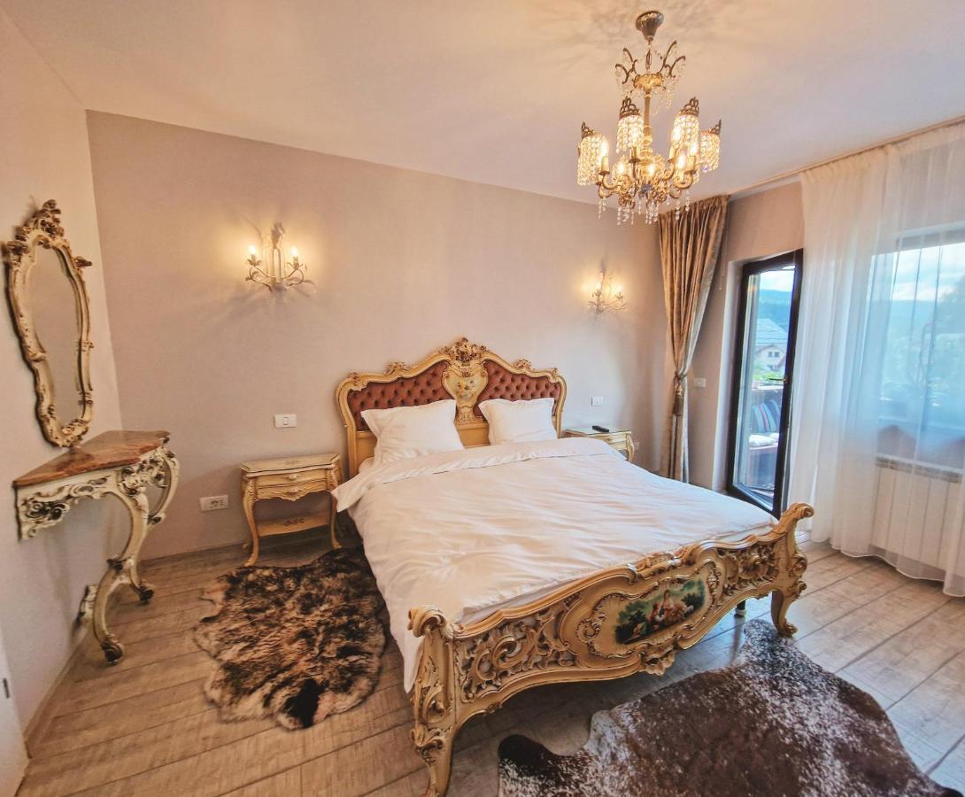 Amor Tirol Bușteni Dış mekan fotoğraf